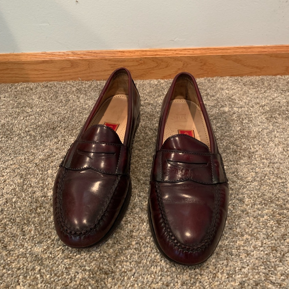 Men’s Cole Haan slipper dress shoes, size 9.5.